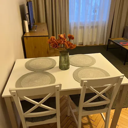 Zielona Ochota Apartment *