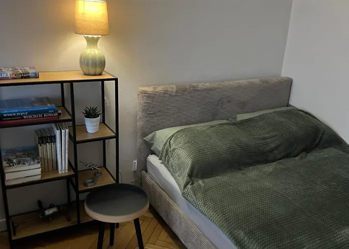 Zielona Ochota شقة